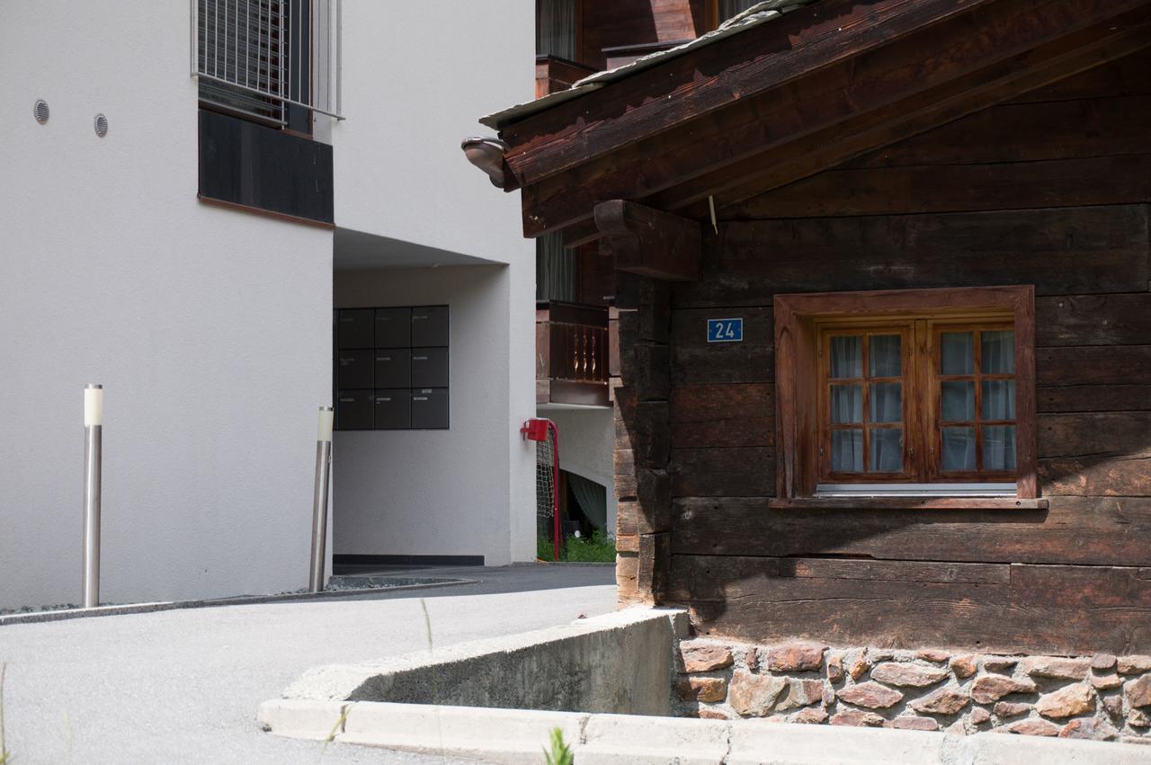 Meric Apartment เซอร์แมท ภายนอก รูปภาพ